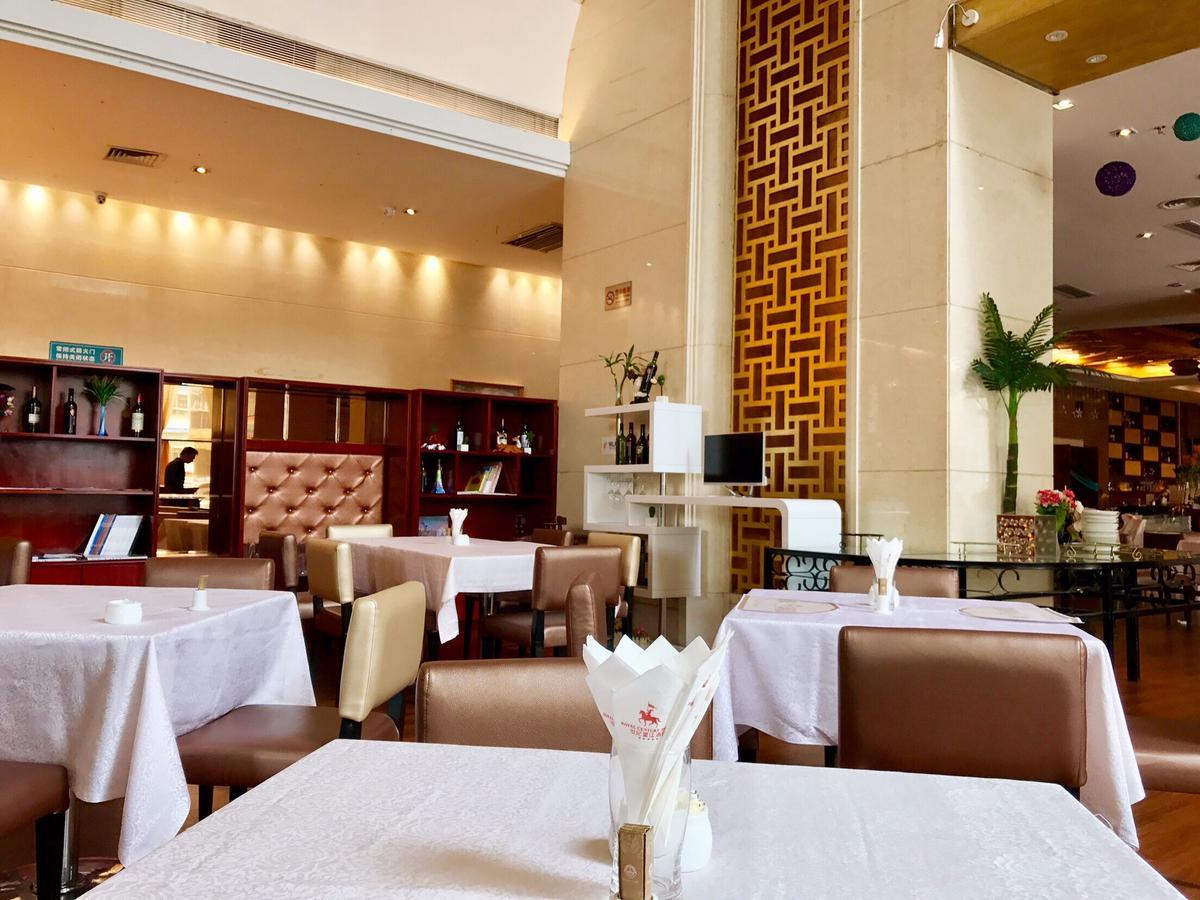 Royal Century Hotel 선전 시 외부 사진